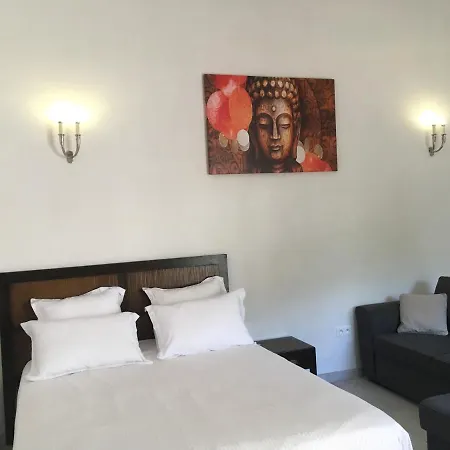 Baan Mai Pai * Grimaud